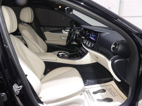 2017 Mercedes-Benz E-Class E 300 4MATIC