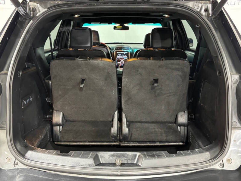 2016 Ford Explorer Platinum