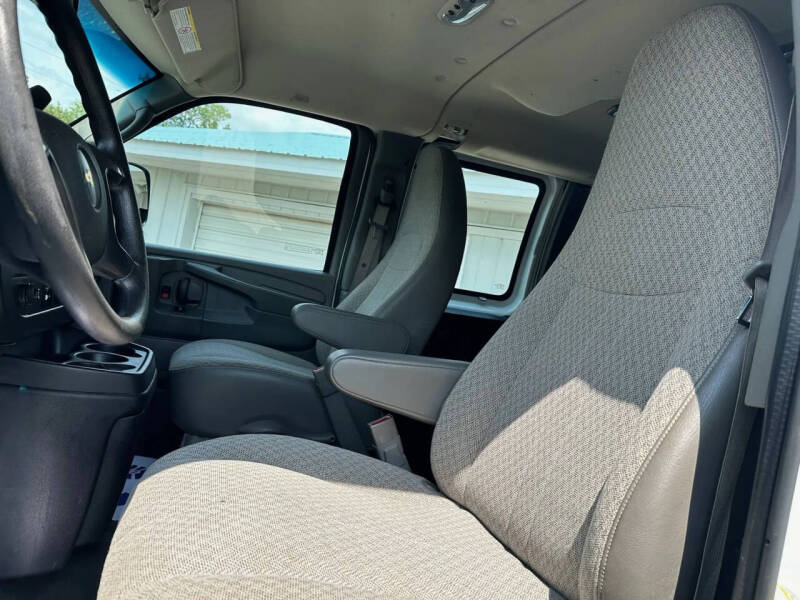 2015 Chevrolet Express LT 2500