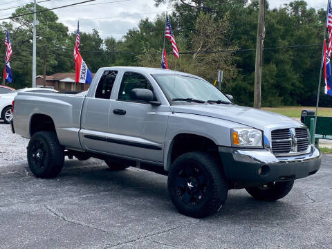 2005 Dodge Dakota SLT