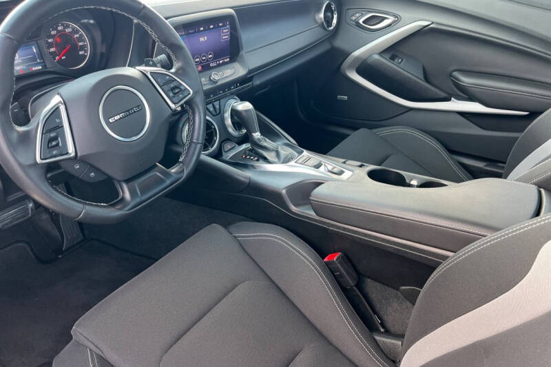 2024 Chevrolet Camaro LT