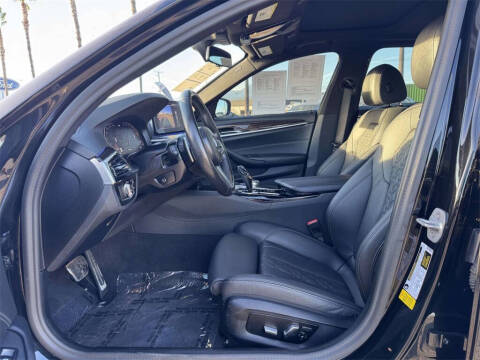 2023 BMW 5 Series 540i