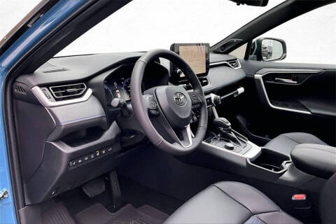 2025 Toyota RAV4 Hybrid XSE