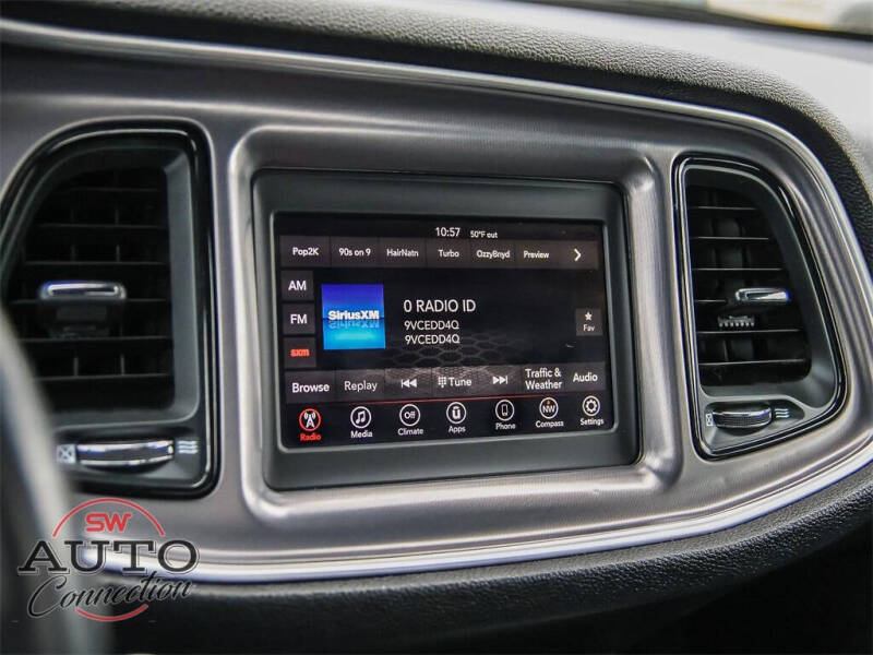 2020 Dodge Challenger SXT