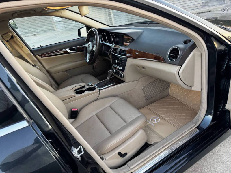 2012 Mercedes-Benz C-Class C 250 Sport