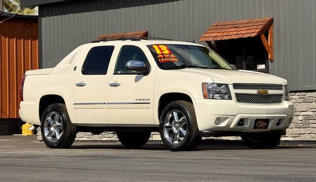 2013 Chevrolet Avalanche LTZ Black Diamond