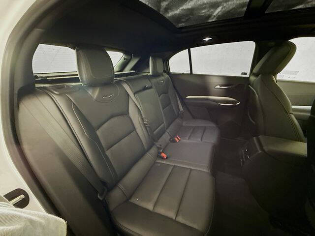 2023 Cadillac XT4 Premium Luxury