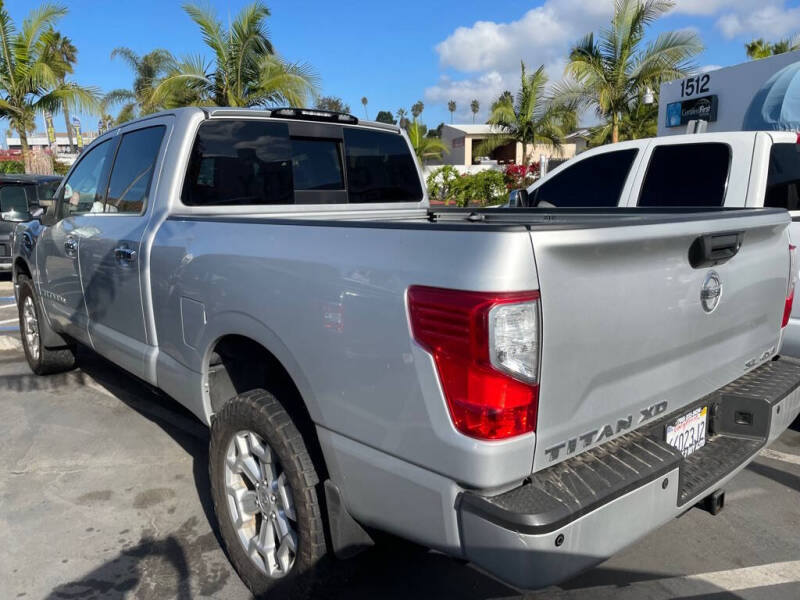 2017 Nissan Titan XD SL