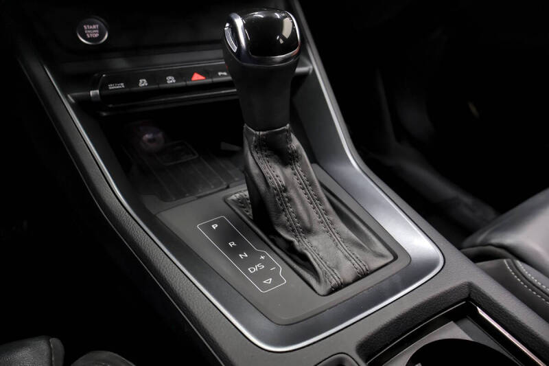 2019 Audi Q3 quattro S line Prem Plus 45 TFSI