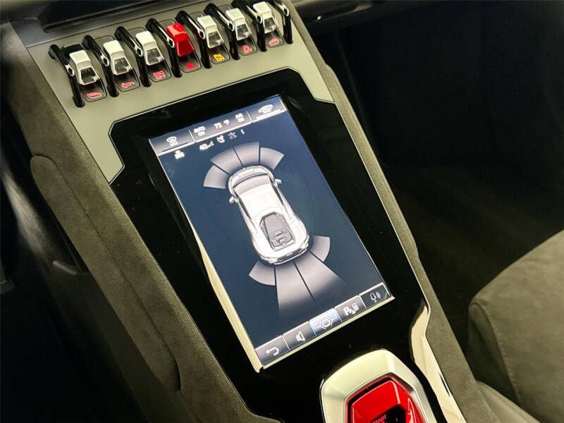 2023 Lamborghini Huracan Tecnica