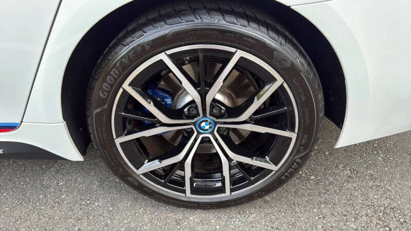 2022 BMW 5 Series 530e xDrive