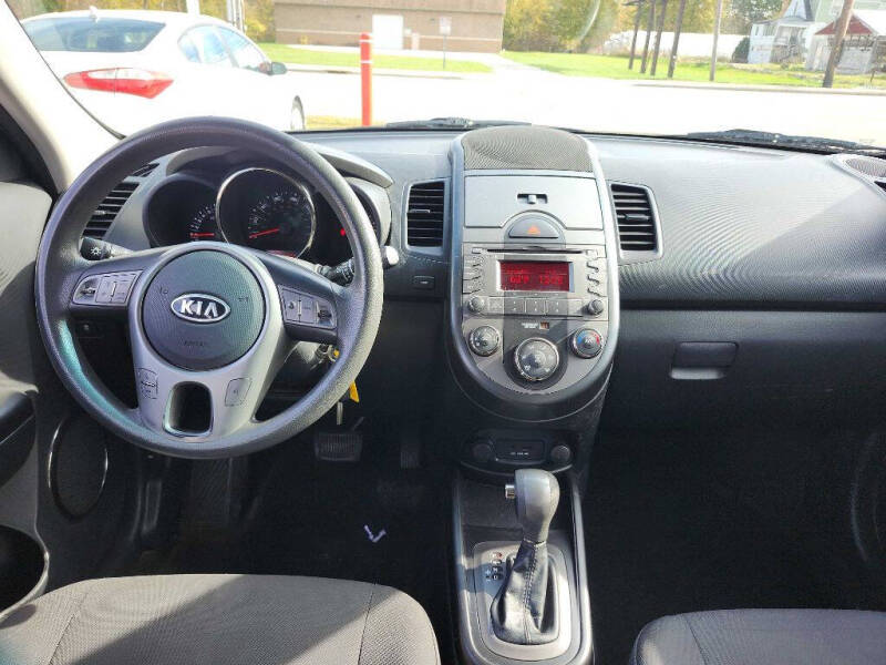 2011 Kia Soul +