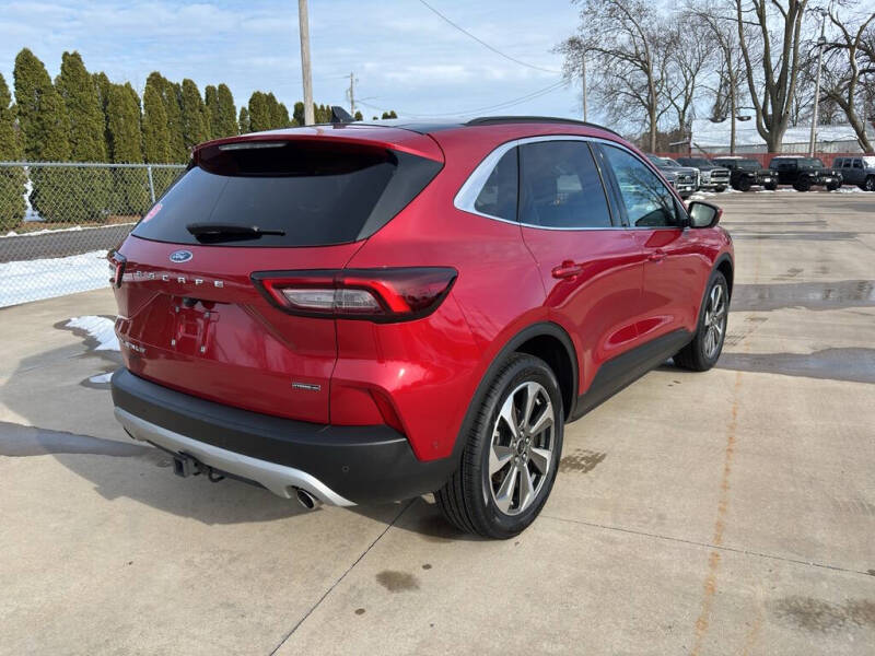 2023 Ford Escape Hybrid Platinum