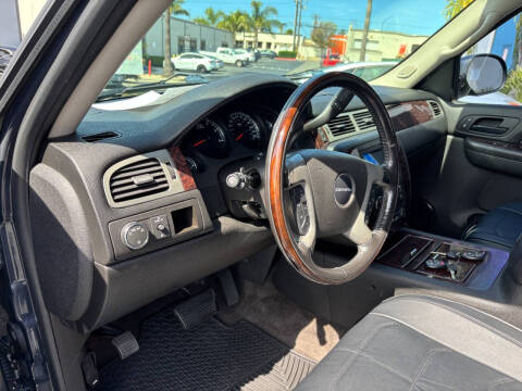 2008 GMC Yukon Denali