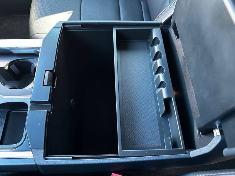 2025 Ford F-350 Super Duty Lariat