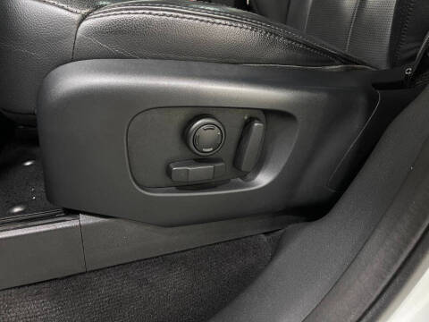 2017 Land Rover Discovery SE