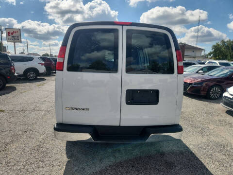 2022 Chevrolet Express 2500