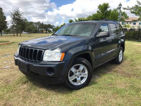 2007 Jeep Grand Cherokee for sale at Kaler Auto Sales in Wilton Manors FL