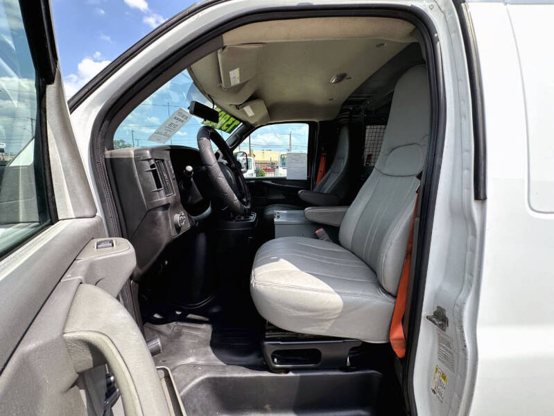 2013 Chevrolet Express 2500