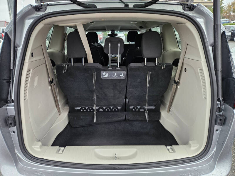 2020 Chrysler Pacifica Touring