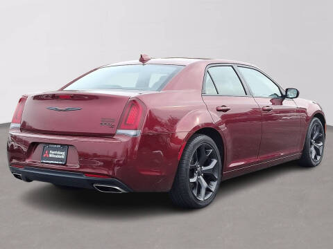 2023 Chrysler 300 S V6