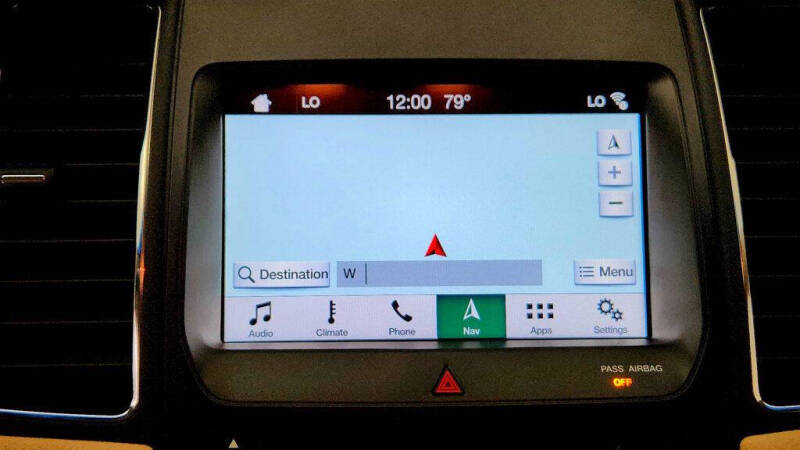 2018 Ford Taurus SEL