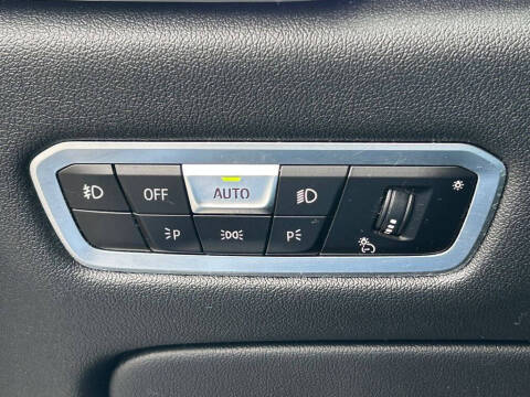 2021 BMW X6 xDrive40i