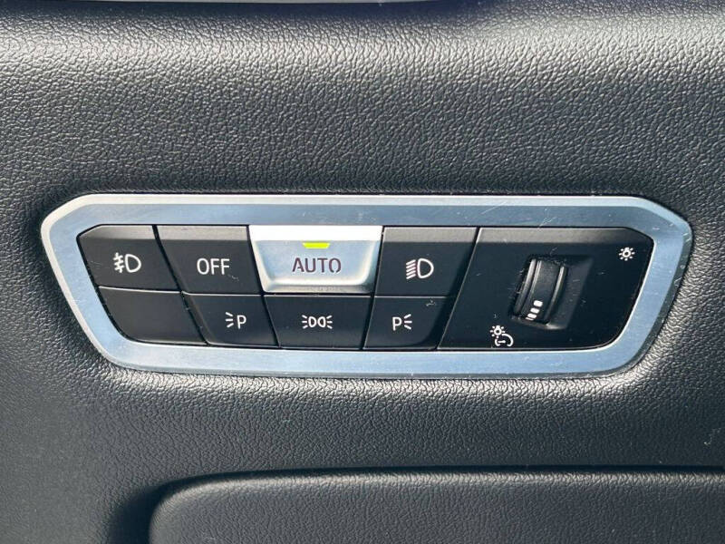 2021 BMW X6 xDrive40i