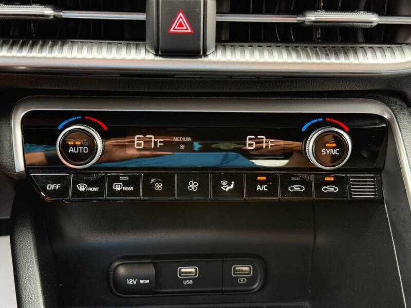 2022 Kia K5