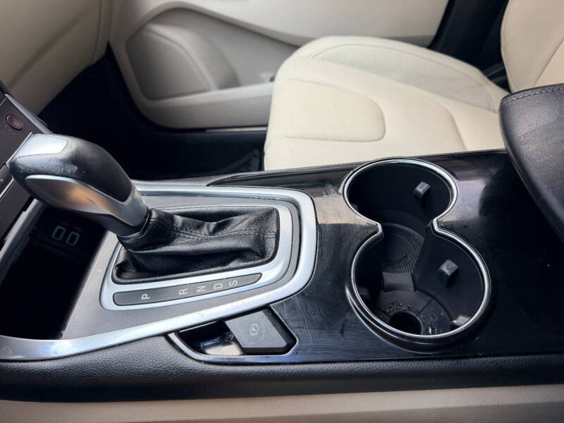 2016 Ford Edge Titanium