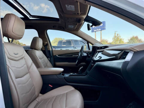 2020 Cadillac XT6 Premium Luxury