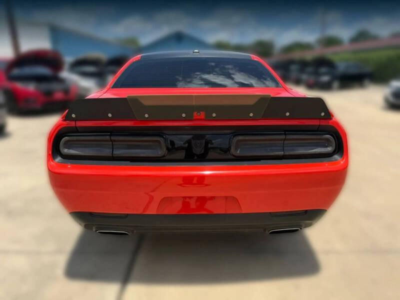 2019 Dodge Challenger SXT