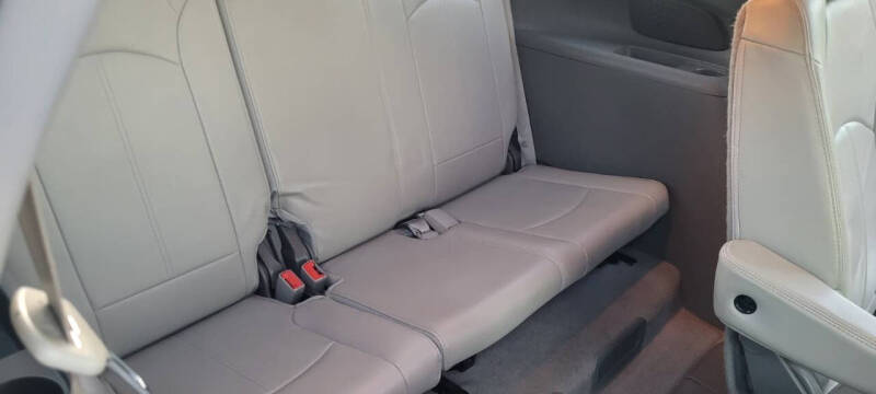 2016 GMC Acadia SLT-1