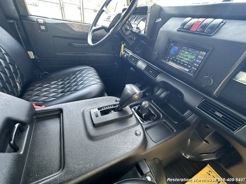 1991 Land Rover Defender