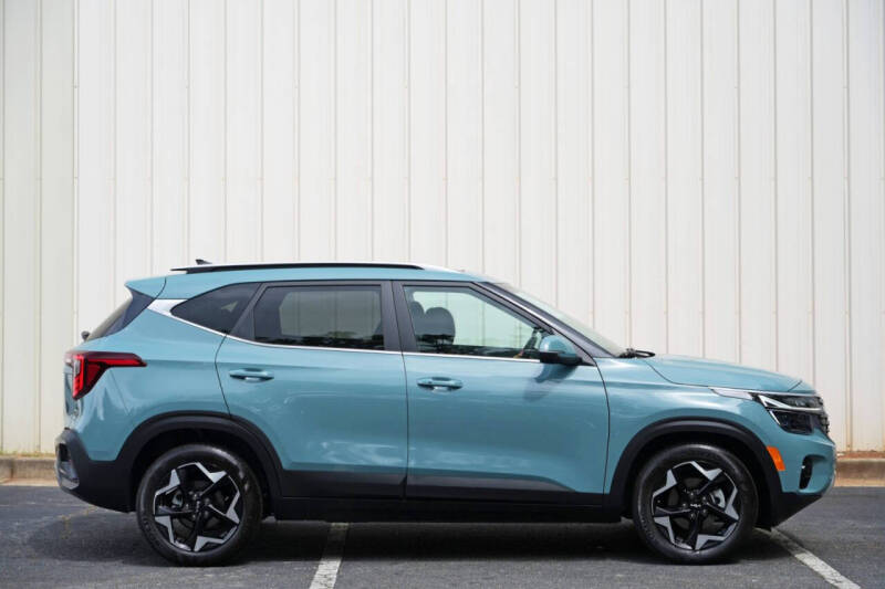 2025 Kia Seltos EX