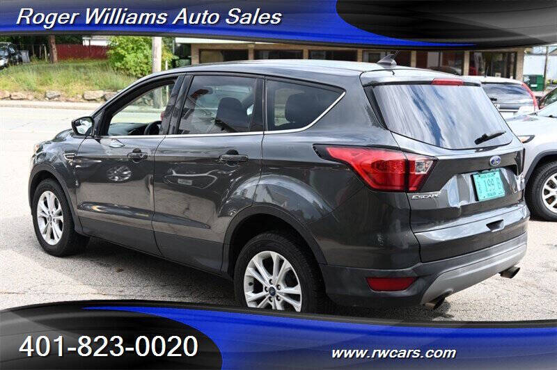 2019 Ford Escape SE