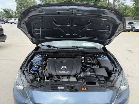 2016 Mazda MAZDA3 i Sport