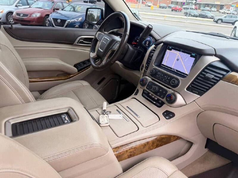 2017 GMC Yukon Denali