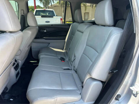 2022 Honda Pilot SE