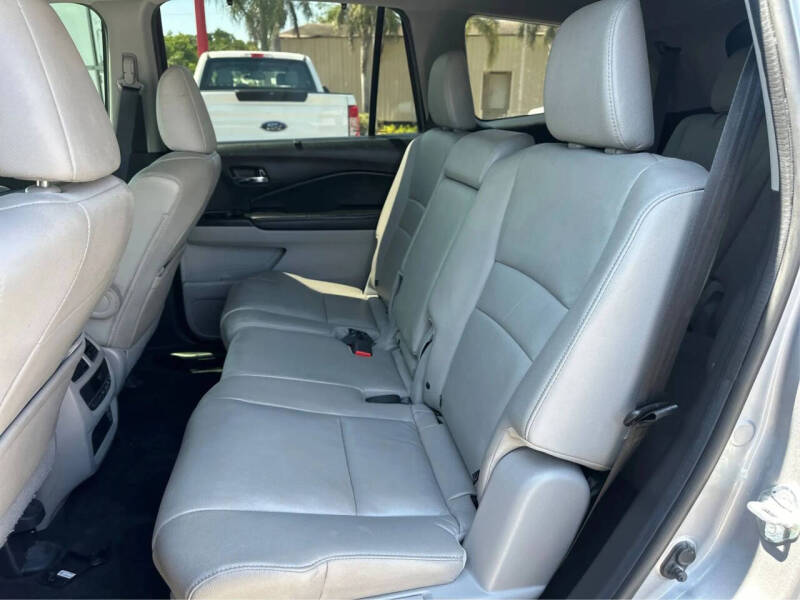 2022 Honda Pilot SE