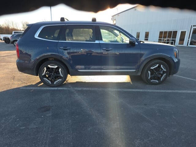 2023 Kia Telluride S