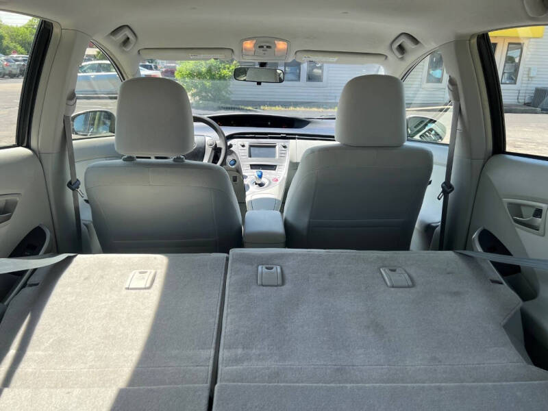 2015 Toyota Prius Three
