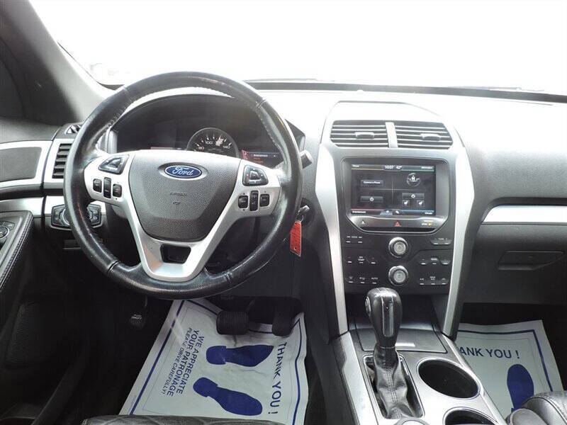 2011 Ford Explorer XLT