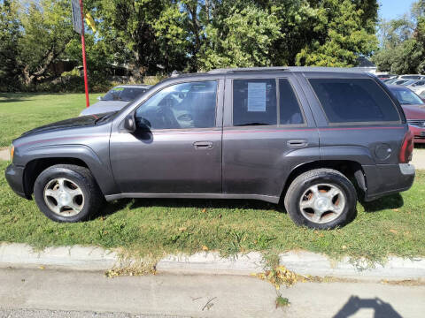 2007 Chevrolet TrailBlazer for sale at D and D Auto Sales in Topeka KS