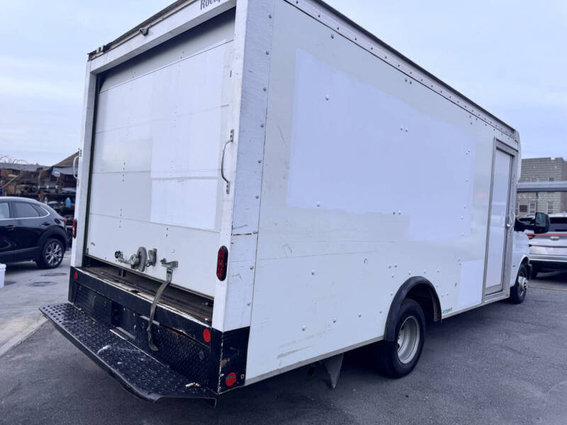 2020 Chevrolet Express 3500