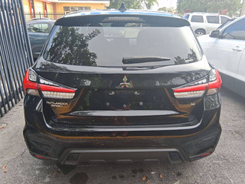 2021 Mitsubishi Outlander Sport SE