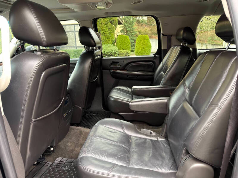 2009 GMC Yukon XL Denali