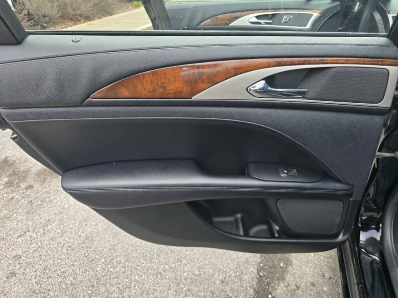 2018 Lincoln MKZ Select