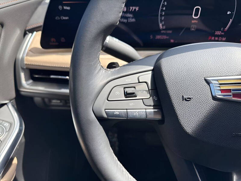 2024 Cadillac XT4 Luxury