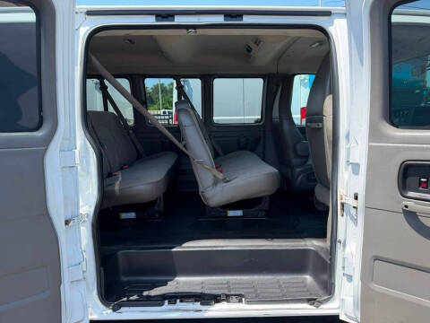 2016 Chevrolet Express LS 2500